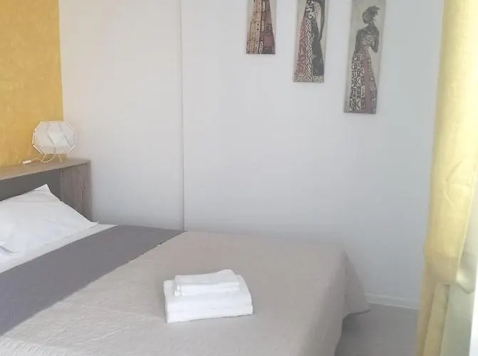 アパート Black Sea